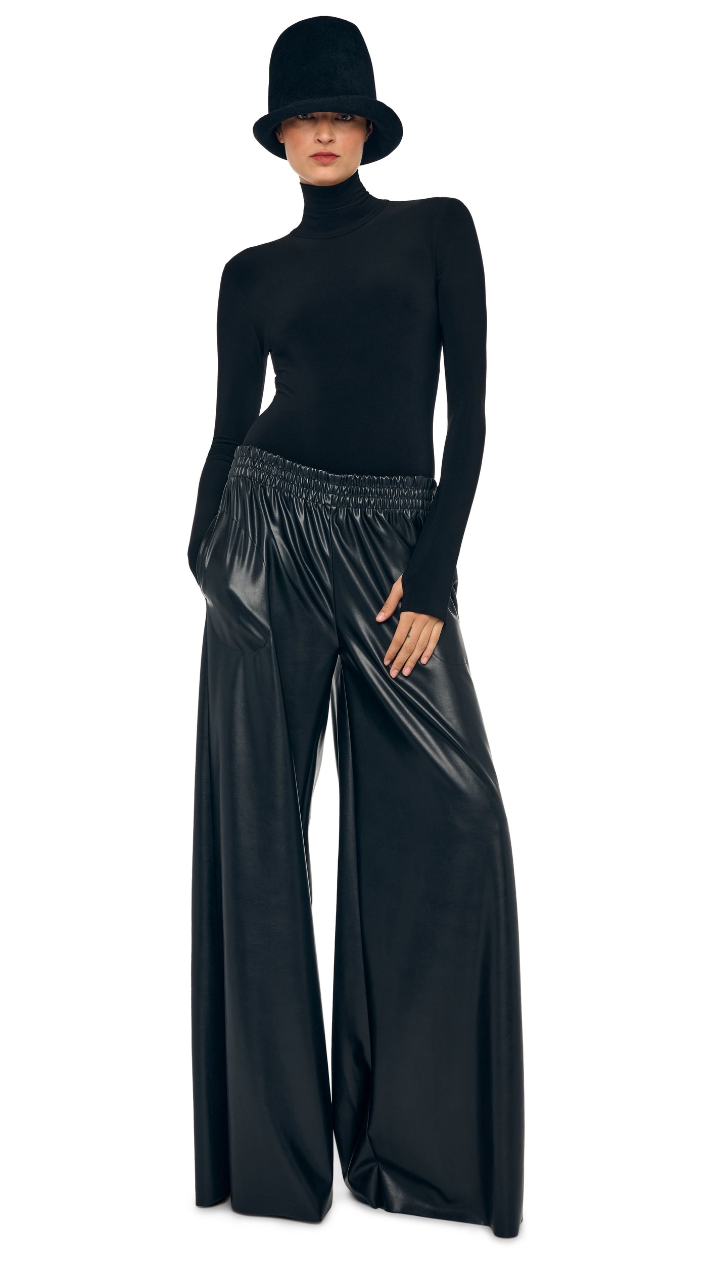Norma Kamali BOYFRIEND ELEPHANT SWEATPANT
